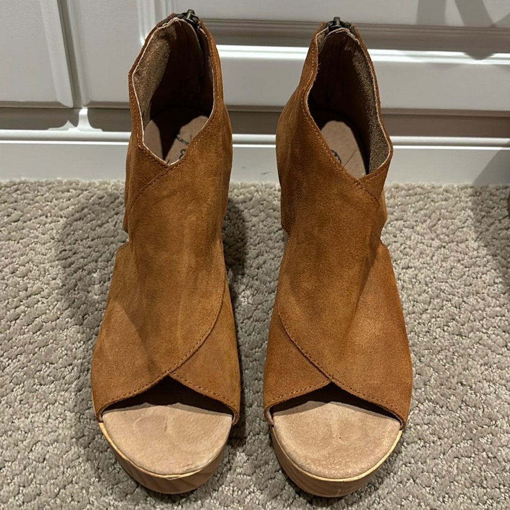 Free People chunky heel